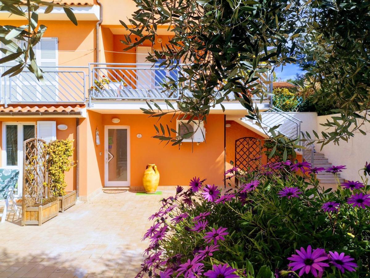 A Due Passi Dal Mare B&B Numana Exteriér fotografie